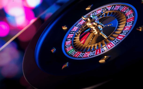 gogojili slot game lobby showing multiple slot titles on mobile